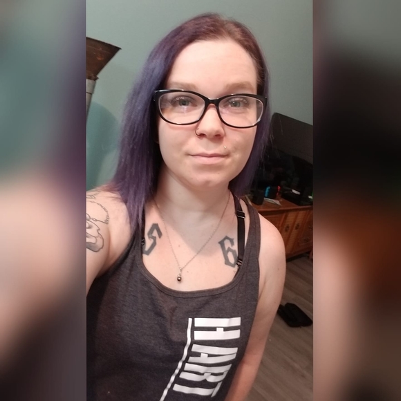 Meet your Posher, Miranda - Picture 1 of 1